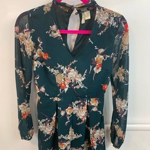 Mini Short Floral Romper